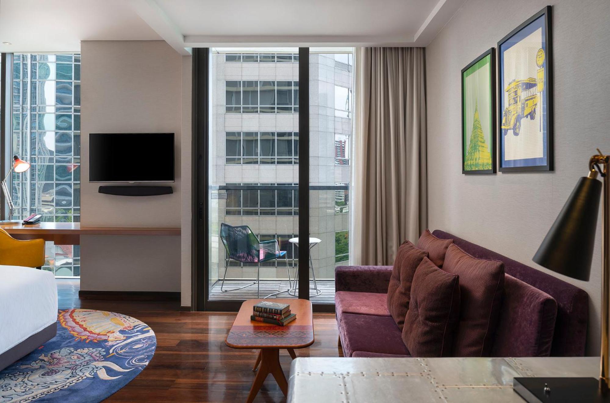 Hotel Indigo Bangkok Wireless Road By Ihg Banguecoque Exterior foto A typical apartment