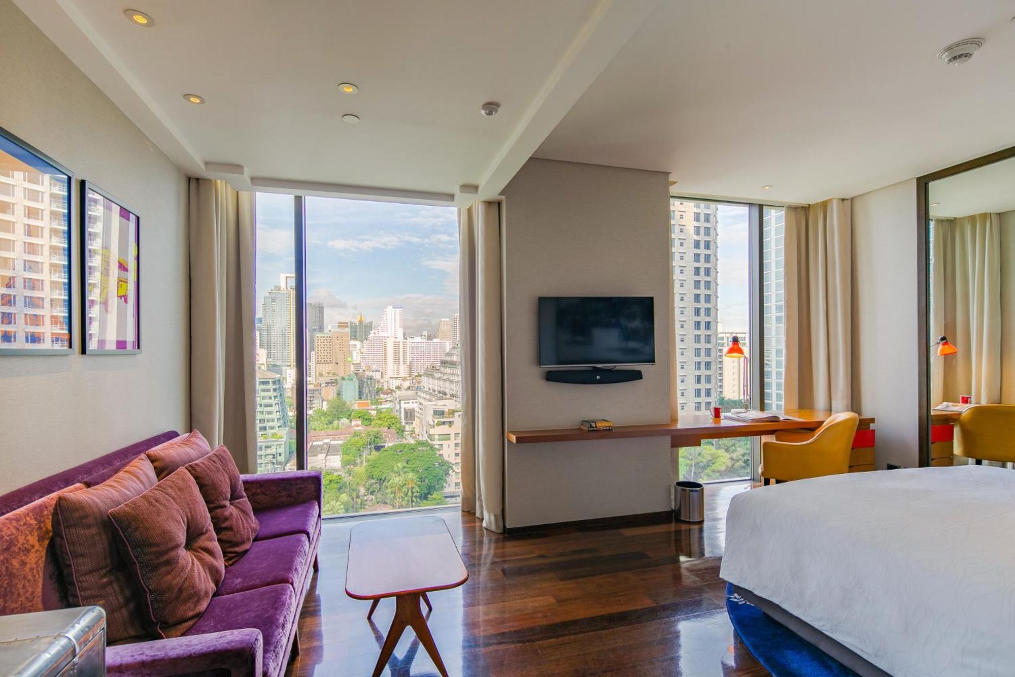Hotel Indigo Bangkok Wireless Road By Ihg Banguecoque Exterior foto A suite at the hotel